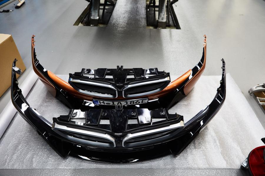 Детали создания BMW i8 Roadster Formula E Safety Car (I15) 2019 года  (фото 9 из 58)